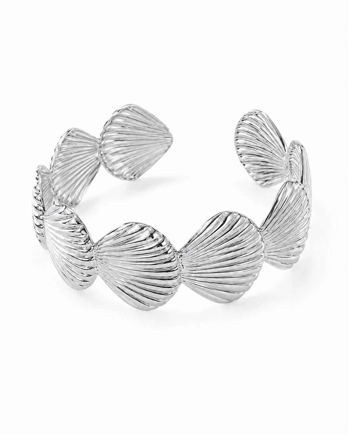 Brazalete concha de mar plateada